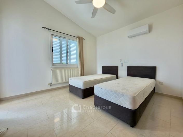 Image No.21-3 Bed Villa for sale