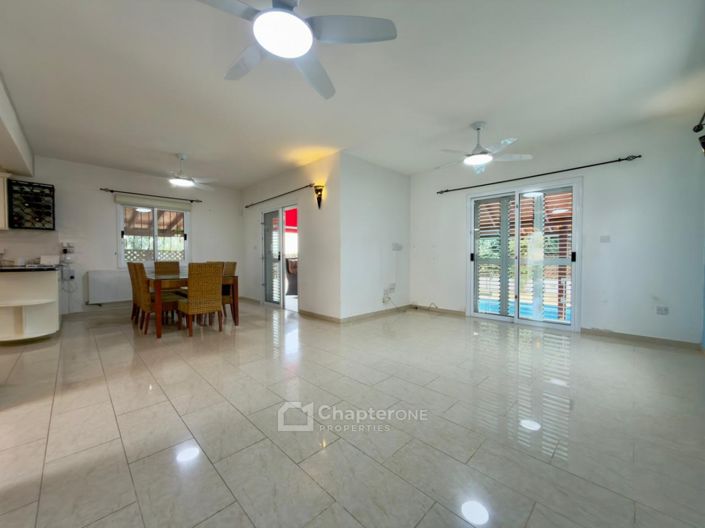 Image No.4-3 Bed Villa for sale