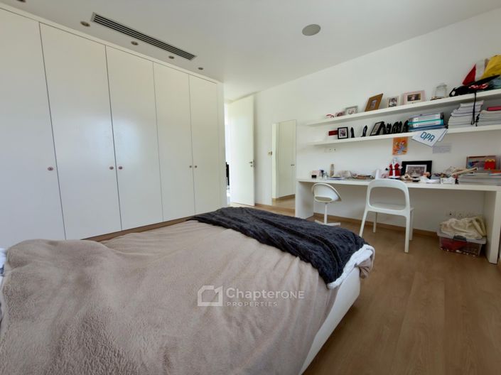 Image No.16-5 Bed Villa for sale