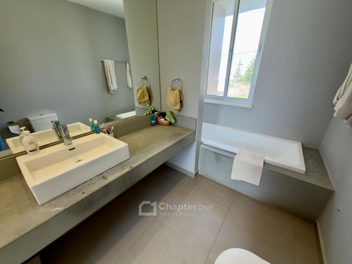 Image No.19-5 Bed Villa for sale