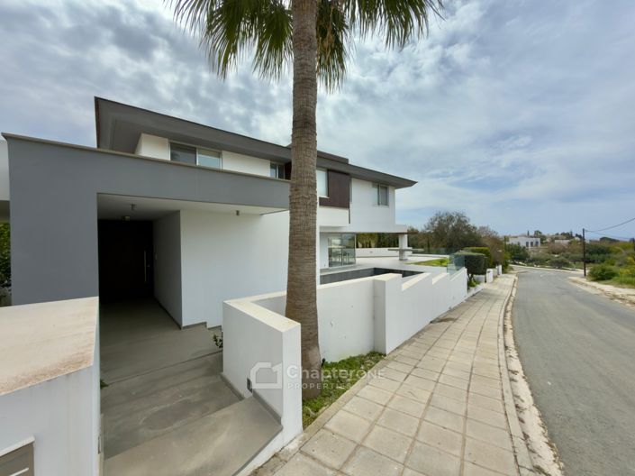 Image No.29-5 Bed Villa for sale