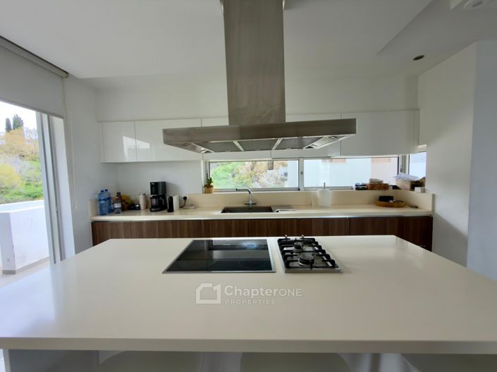 Image No.7-5 Bed Villa for sale