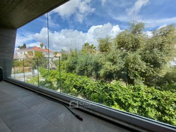 Detached Villa For Sale  in  Chlorakas