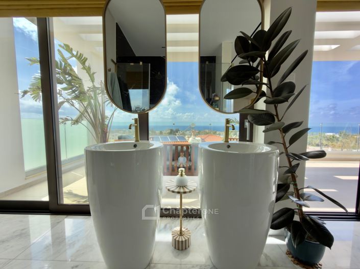 Image No.22-3 Bed Villa for sale