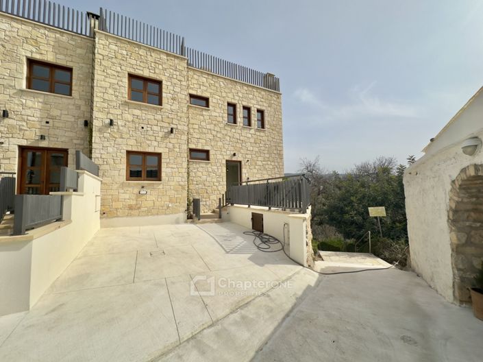 Image No.10-3 Bed Villa for sale