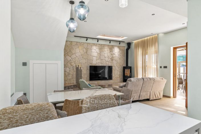 Image No.7-3 Bed Villa for sale