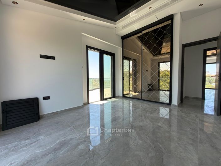 Image No.5-4 Bed Villa for sale