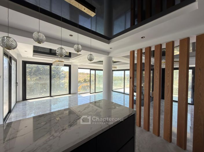 Image No.9-4 Bed Villa for sale