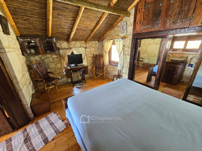 Image No.11-7 Bed Villa for sale