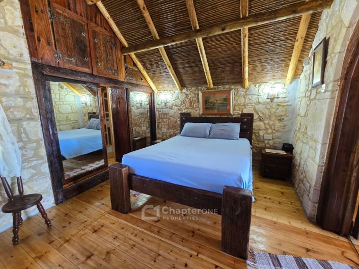 Image No.13-7 Bed Villa for sale