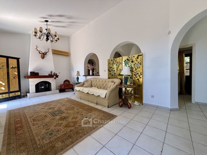 Image No.2-Villa de 5 chambres à vendre à Tala