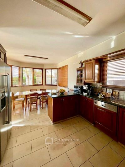 Image No.15-4 Bed Villa for sale