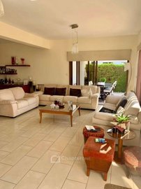 Detached Villa For Sale  in  Geroskipou