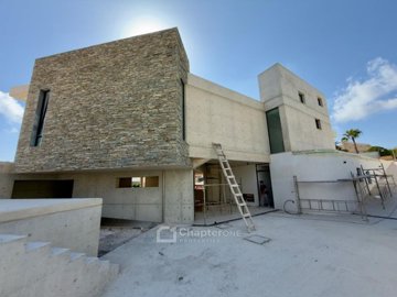 Detached Villa For Sale  in  Peyia