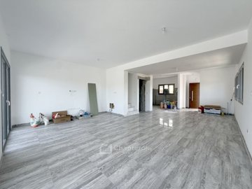 Semi Detached Villa For Sale  in  Mandria