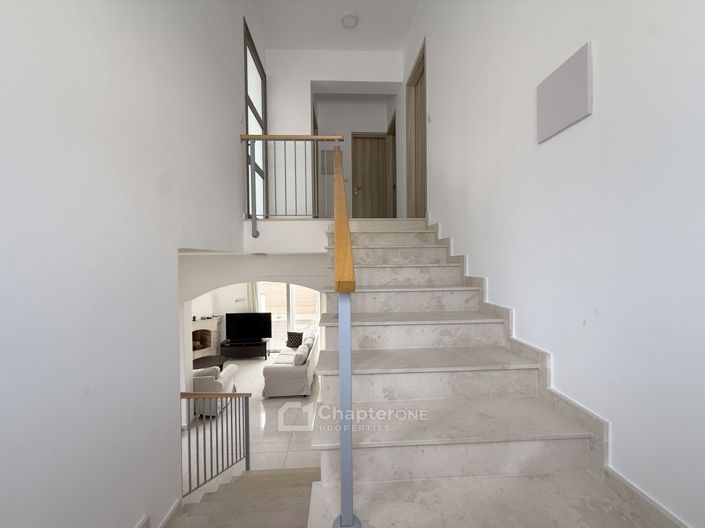 Image No.13-3 Bed Villa for sale