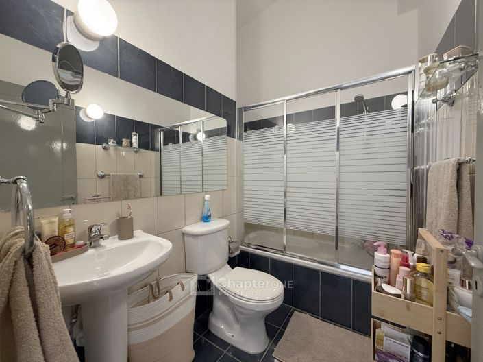 Image No.10-2 Bed Townhouse for sale