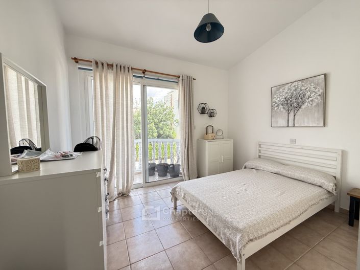 Image No.11-2 Bed Townhouse for sale