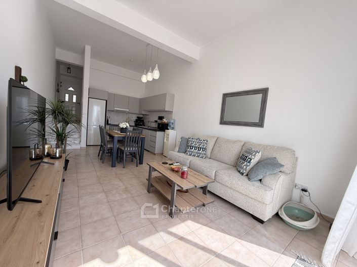 Image No.2-2 Bed Townhouse for sale