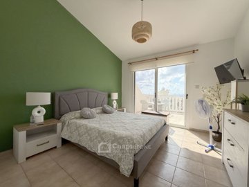 Townhouse For Sale  in  Select Location