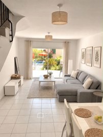 Townhouse For Sale  in  Peyia
