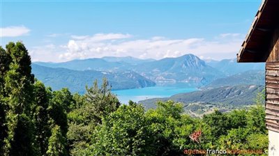 villa-met-prachtig-uitzicht-4large