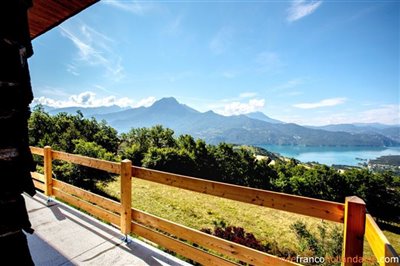 villa-met-prachtig-uitzicht-5large