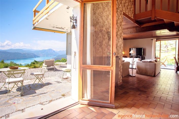 Image No.24-5 Bed House for sale