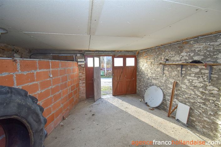 Image No.19-3 Bed House for sale