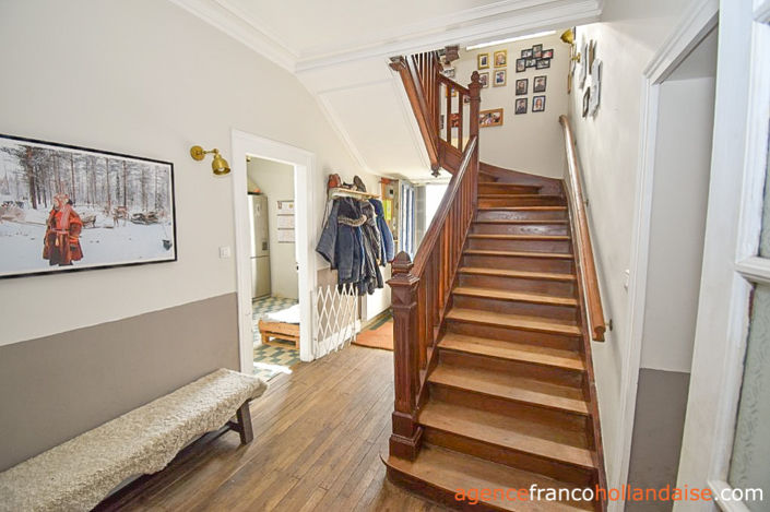 Image No.10-5 Bed House for sale