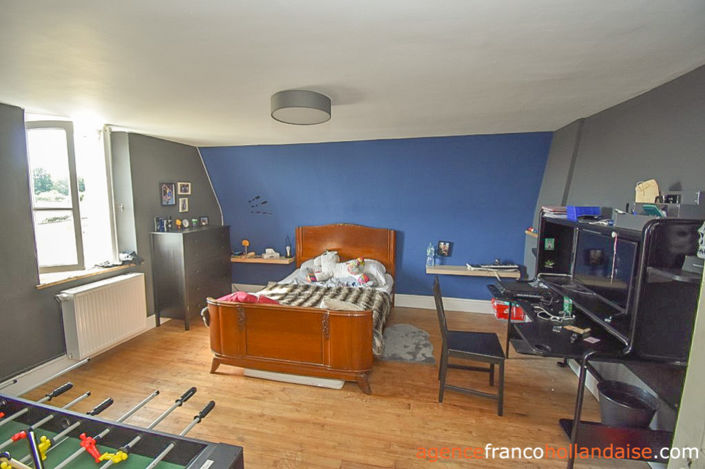 Image No.20-5 Bed House for sale