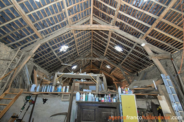 Image No.24-4 Bed House for sale