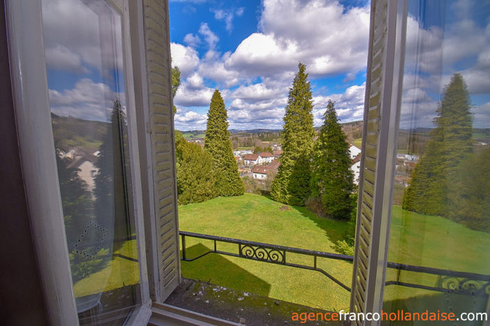 Image No.12-5 Bed House for sale