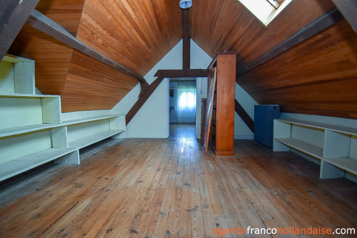 Image No.27-5 Bed House for sale