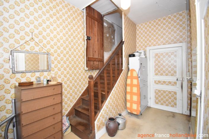 Image No.13-2 Bed House for sale