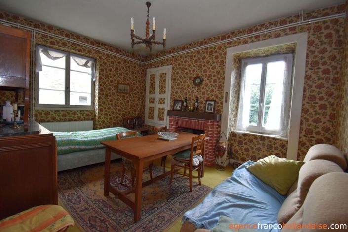 Image No.5-2 Bed House for sale