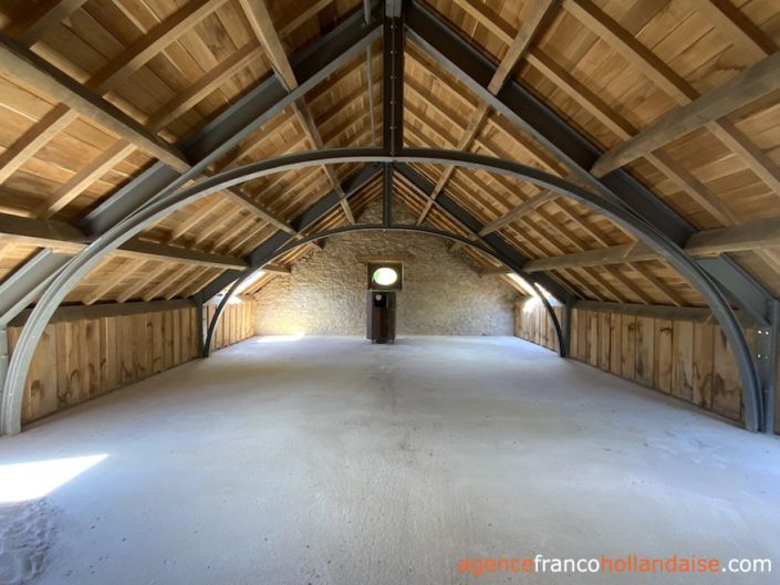 Image No.14-15 Bed House for sale