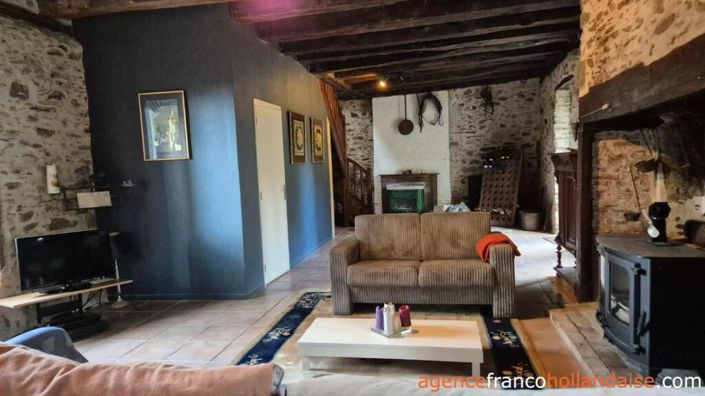 Image No.10-2 Bed House for sale