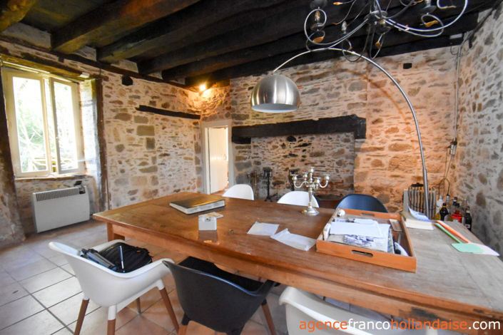 Image No.11-2 Bed House for sale