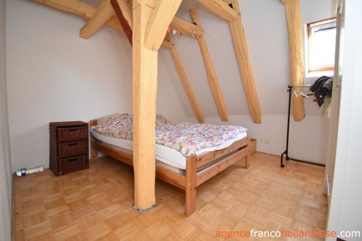 Image No.19-2 Bed House for sale