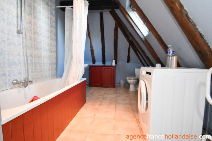 Image No.20-2 Bed House for sale