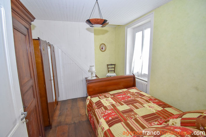 Image No.15-2 Bed House for sale