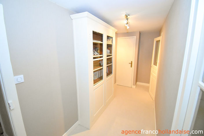 Image No.41-8 Bed House for sale