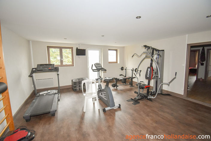 Image No.59-8 Bed House for sale