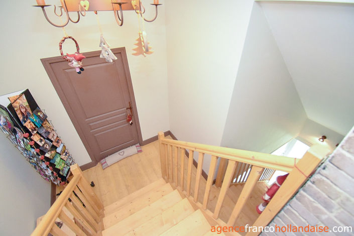 Image No.63-8 Bed House for sale