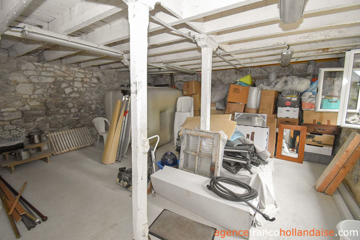 Image No.67-8 Bed House for sale