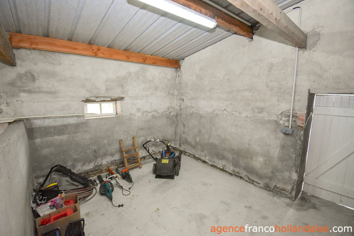 Image No.70-8 Bed House for sale