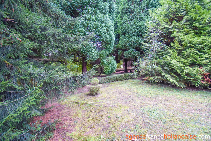 Image No.74-8 Bed House for sale