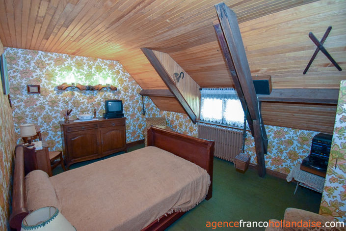 Image No.24-5 Bed House for sale