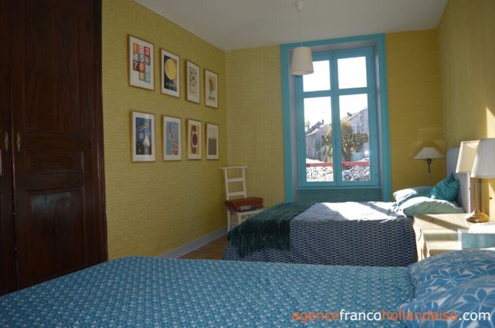 Image No.10-Commercial de 3 chambres à vendre à Châteauneuf-la-Forêt